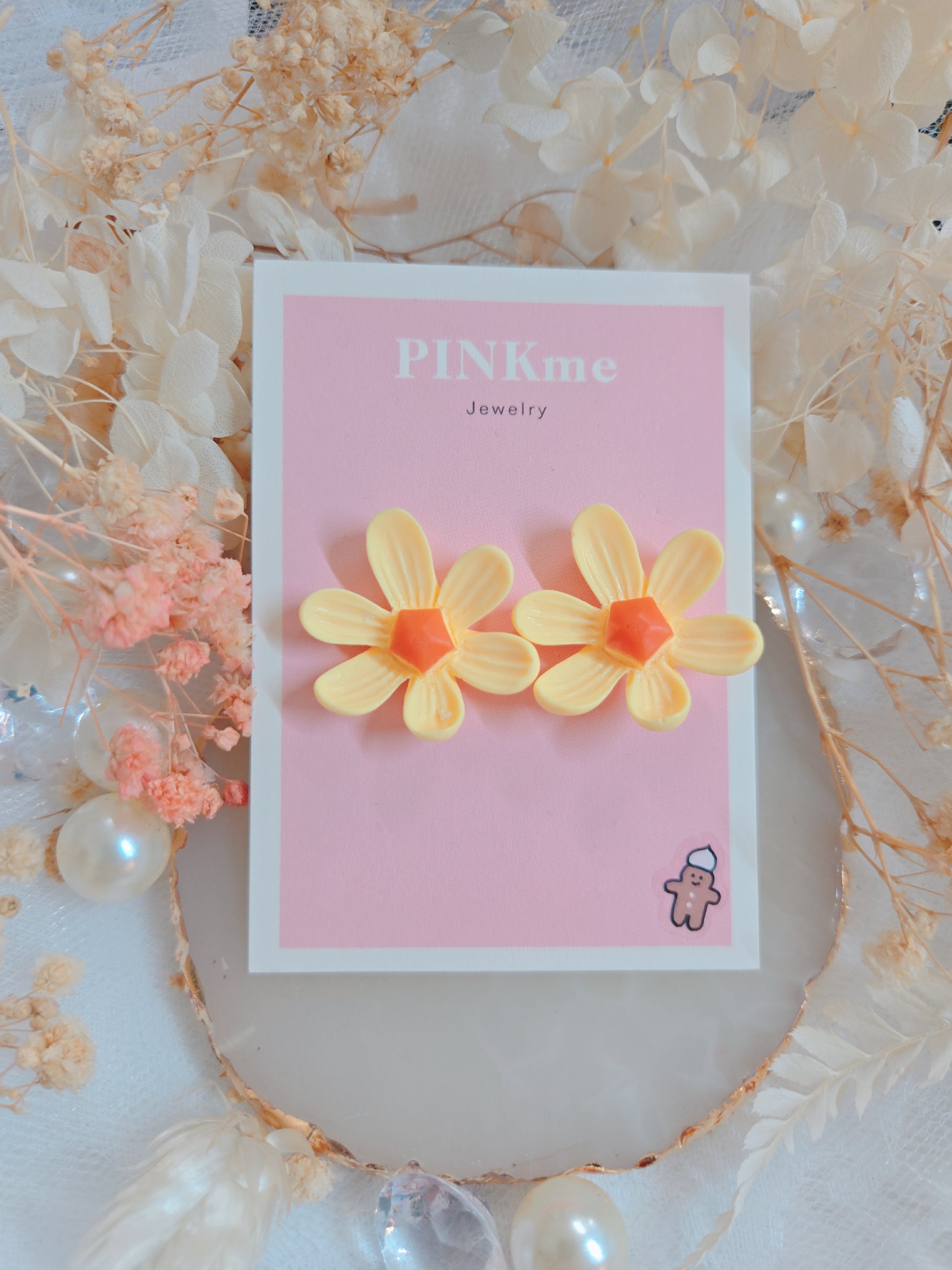 Flower 2 Tone Stud Earring - Cute and Lovely Style